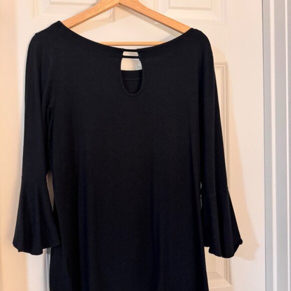 Lilly Pulitzer EUC 3/4 sleeve Fontaine flutter ruffle cuff onyx black top - Picture 3 of 8